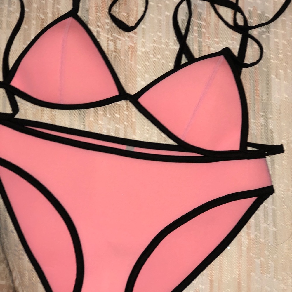 NWOT Neoprene Bikini (Triangl Lookalike)